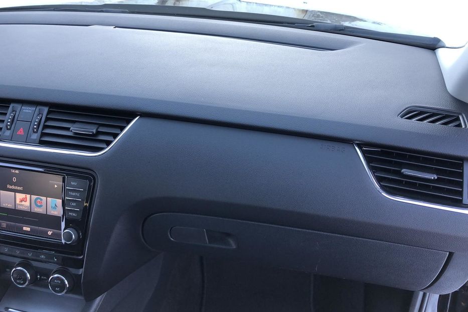 Продам Skoda Octavia A7 VRS 2.0 TDI DSG (184 к.с.) 4х4 2015 года в Житомире