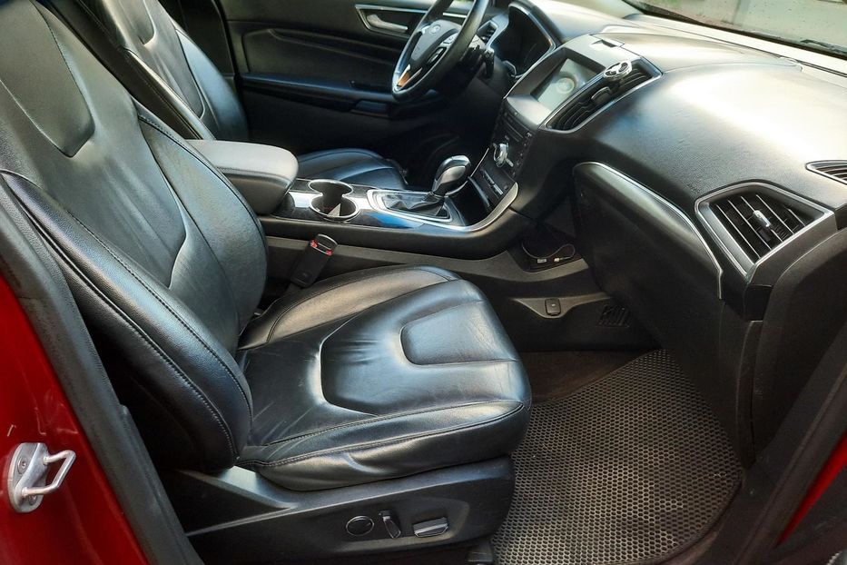 Продам Ford Edge Titanium 2016 года в Одессе