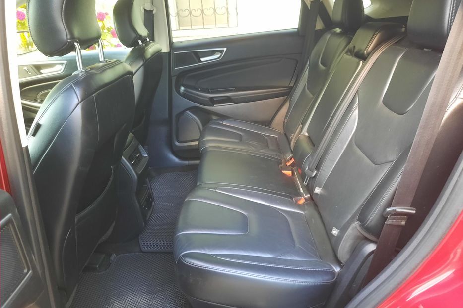 Продам Ford Edge Titanium 2016 года в Одессе