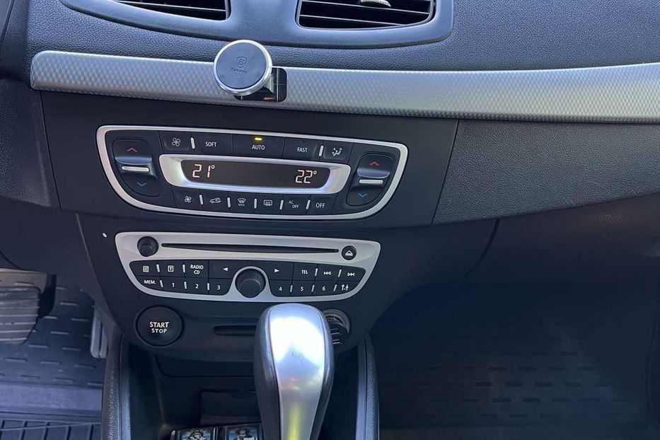 Продам Renault Megane 2012 года в Харькове
