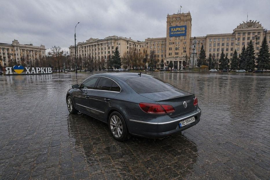 Продам Volkswagen Passat CC 2013 года в Харькове
