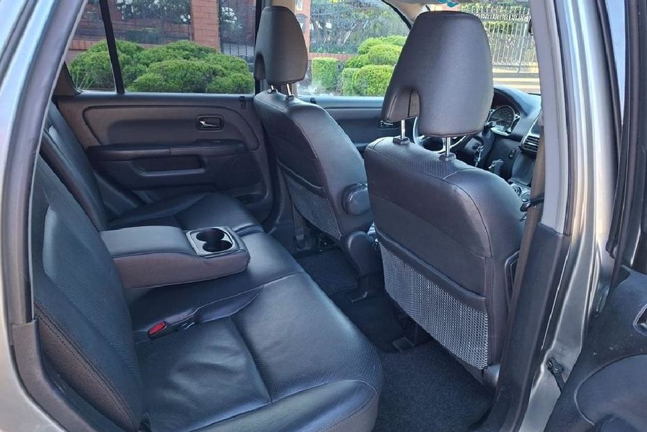 Продам Honda CR-V 2006 года в Харькове