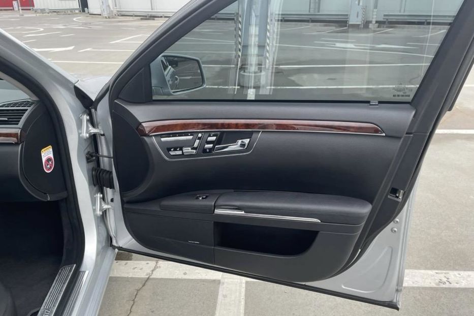 Продам Mercedes-Benz S 350 2010 года в Киеве