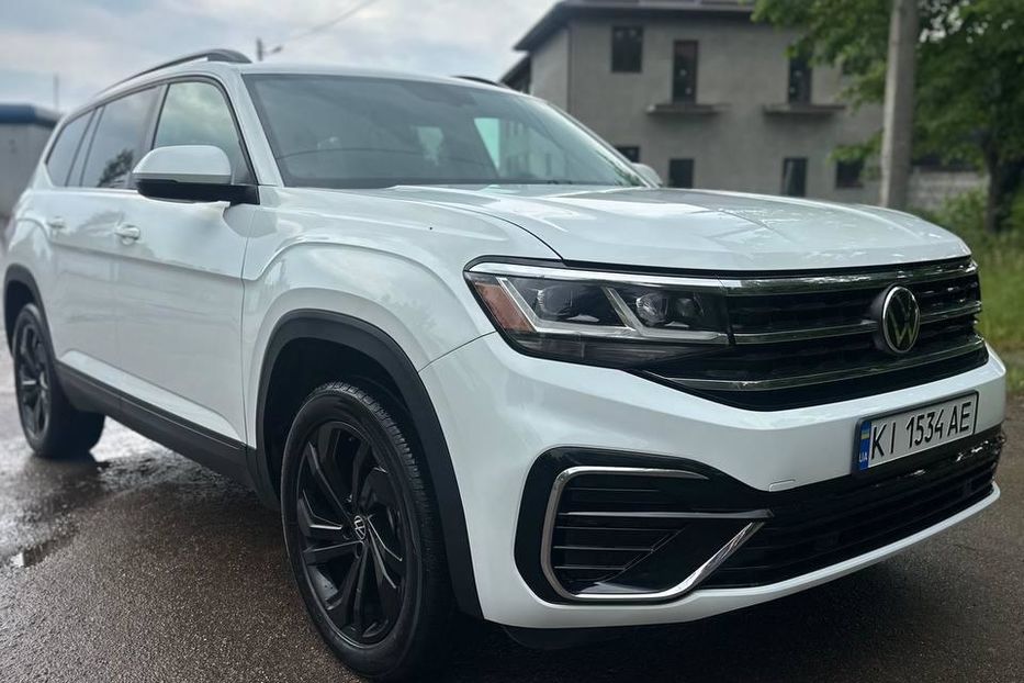 Продам Volkswagen Atlas SE R-Line 2022 года в Киеве