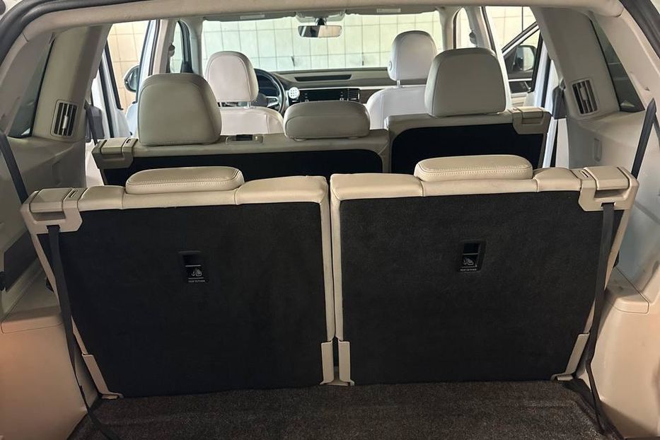 Продам Volkswagen Atlas SE R-Line 2022 года в Киеве