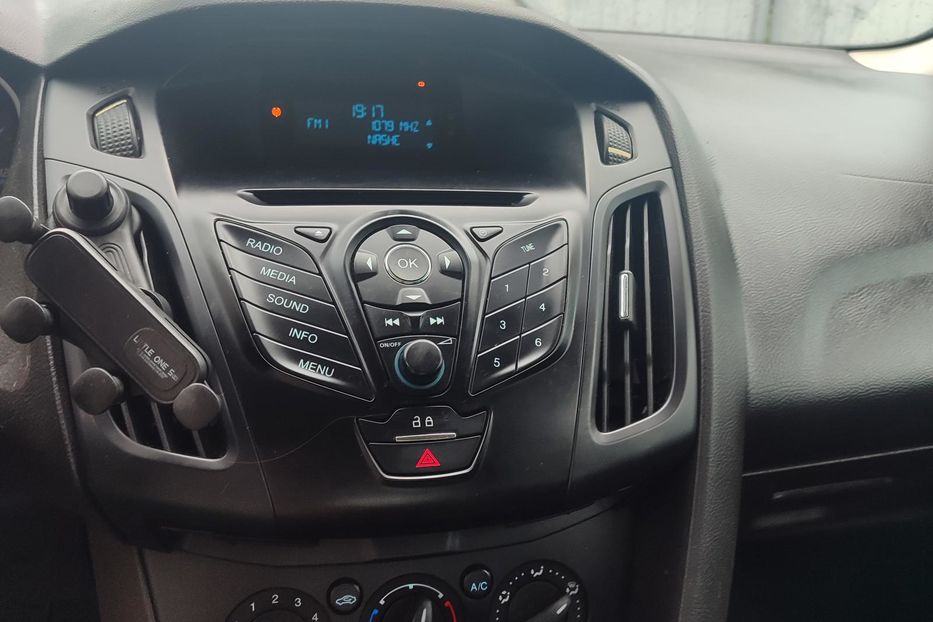 Продам Ford Ford 2013 года в Киеве