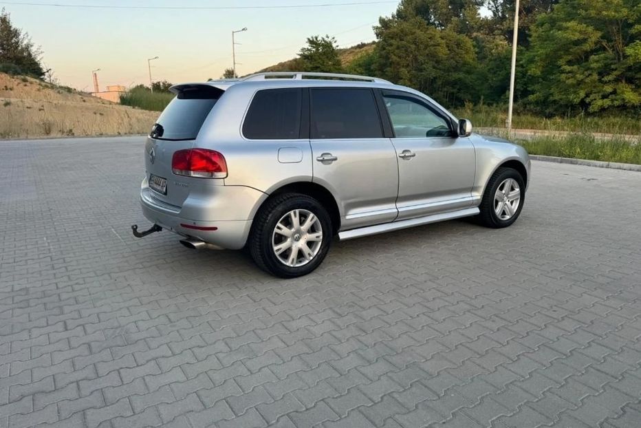 Продам Volkswagen Touareg 2006 года в Запорожье