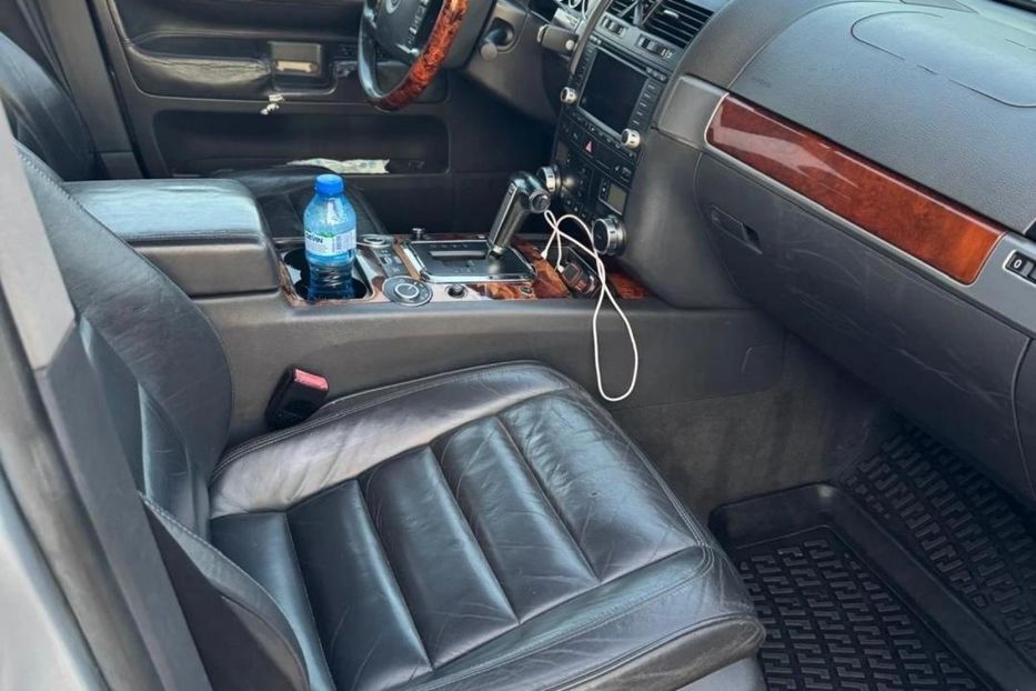 Продам Volkswagen Touareg 2006 года в Запорожье