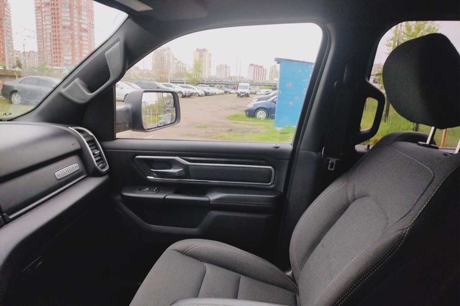 Продам Dodge RAM Big Horn Lone Star 2019 года в Киеве