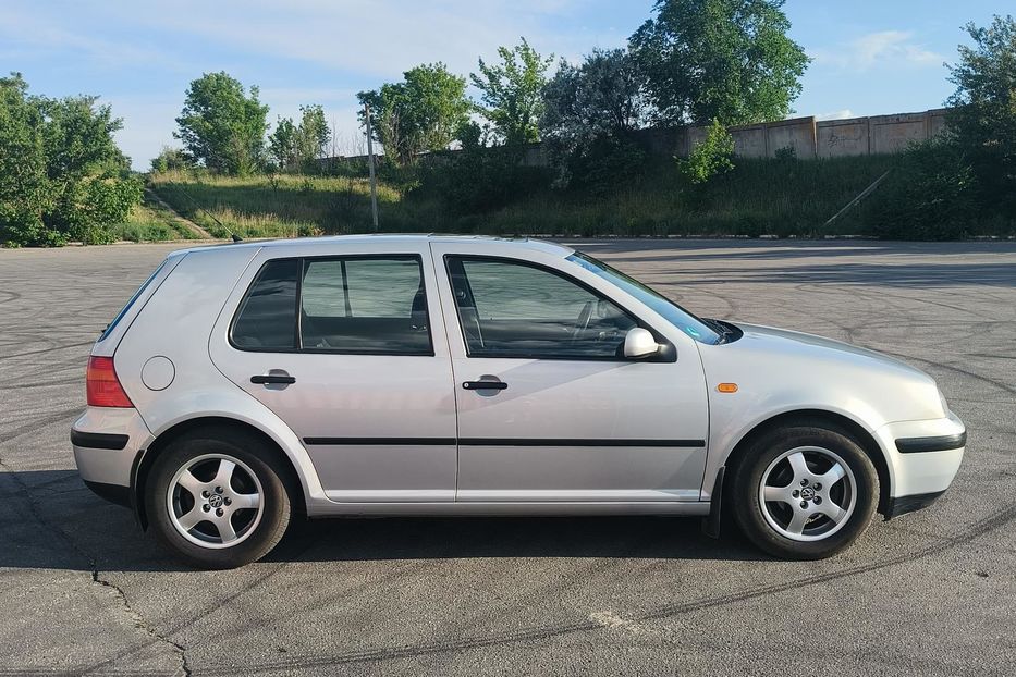Продам Volkswagen Golf IV 1997 года в Харькове