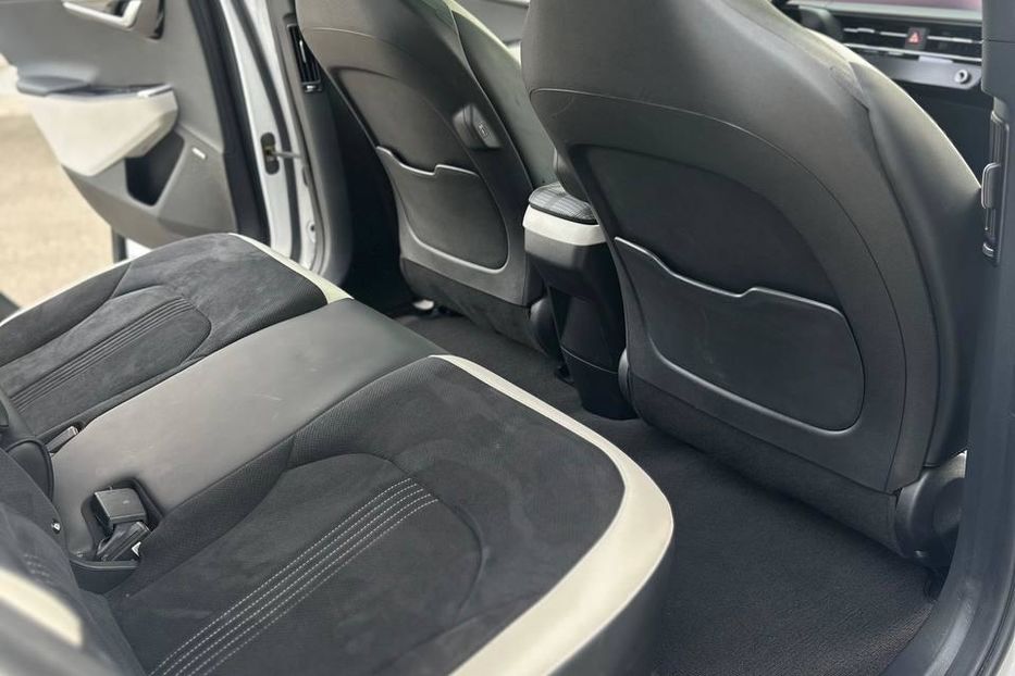 Продам Kia EV6 GT-Line 2023 года в Киеве