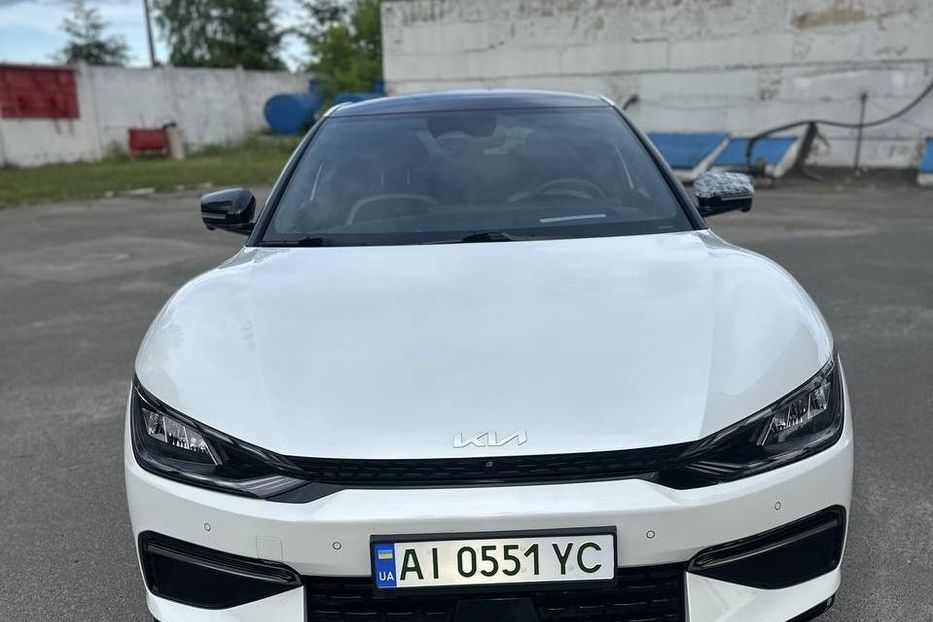 Продам Kia EV6 GT-Line 2023 года в Киеве