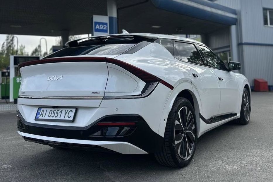 Продам Kia EV6 GT-Line 2023 года в Киеве