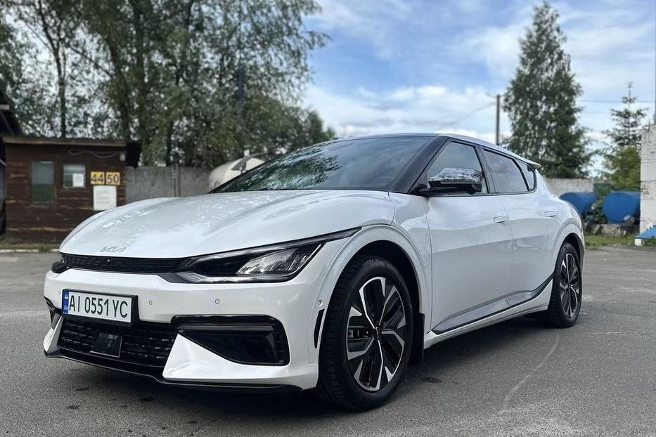 Продам Kia EV6 GT-Line 2023 года в Киеве