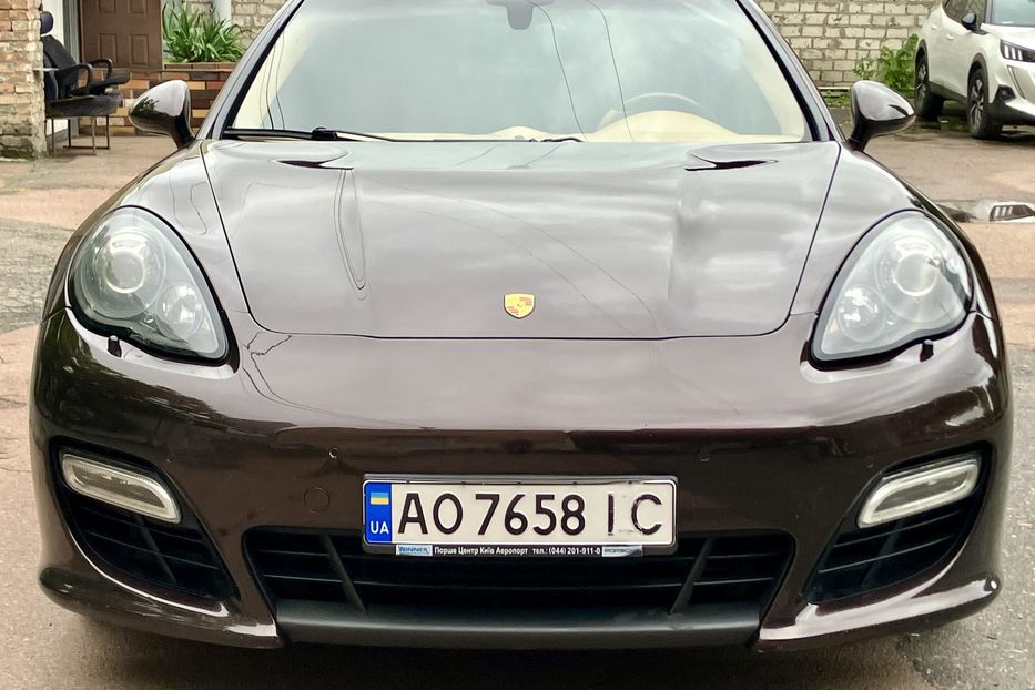 Продам Porsche Panamera GTS  2013 года в Киеве