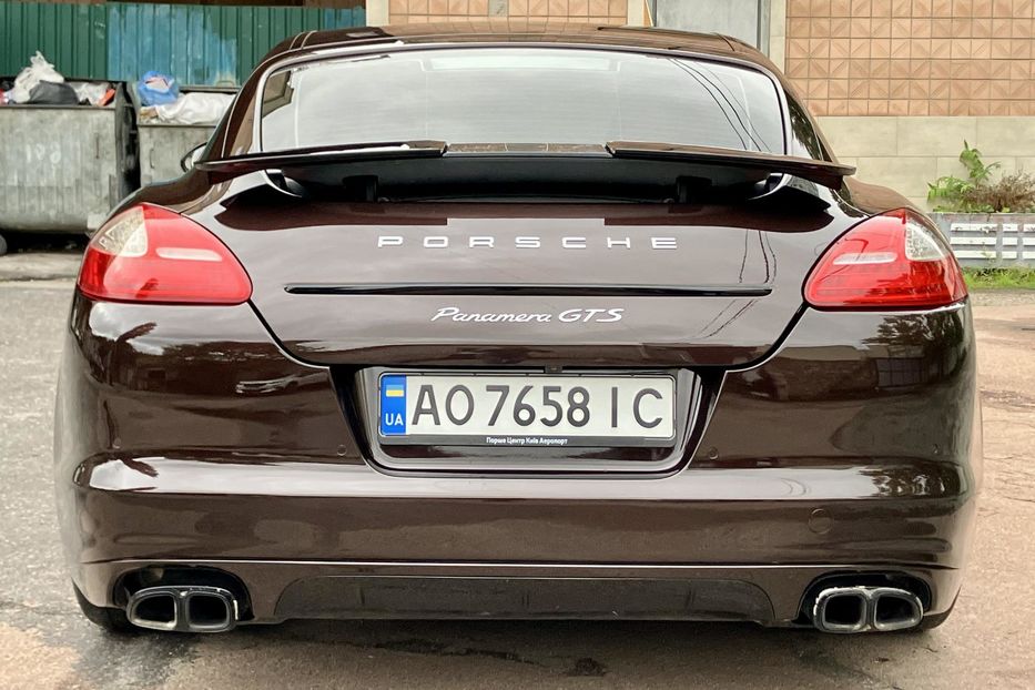 Продам Porsche Panamera GTS  2013 года в Киеве