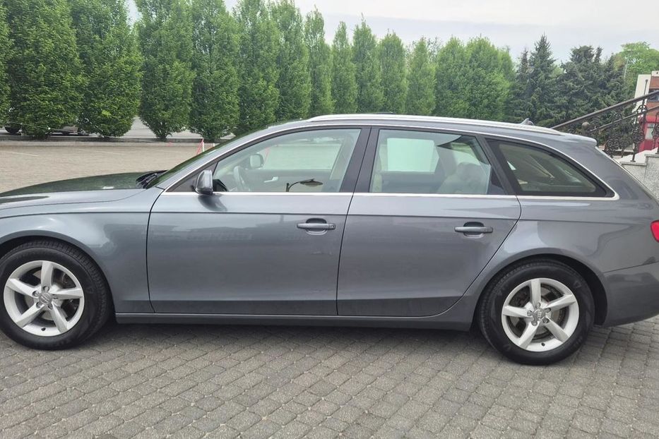 Продам Audi A4 2012 года в Днепре