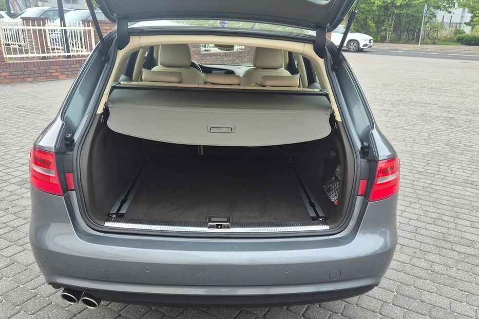 Продам Audi A4 2012 года в Днепре