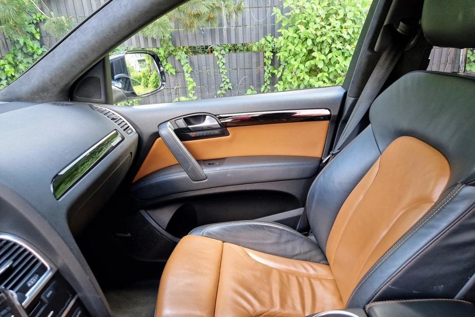 Продам Audi Q7 2010 года в Днепре