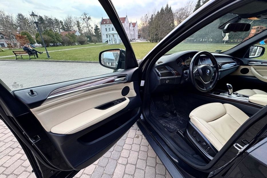 Продам BMW X5 2010 года в Днепре