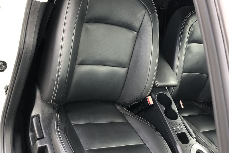 Продам Nissan Qashqai I поколение (FL), 1.6 CVT (117 2014 года в Житомире