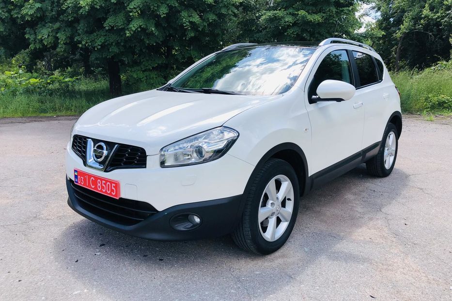 Продам Nissan Qashqai I поколение (FL), 1.6 CVT (117 2014 года в Житомире
