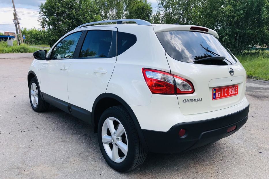 Продам Nissan Qashqai I поколение (FL), 1.6 CVT (117 2014 года в Житомире