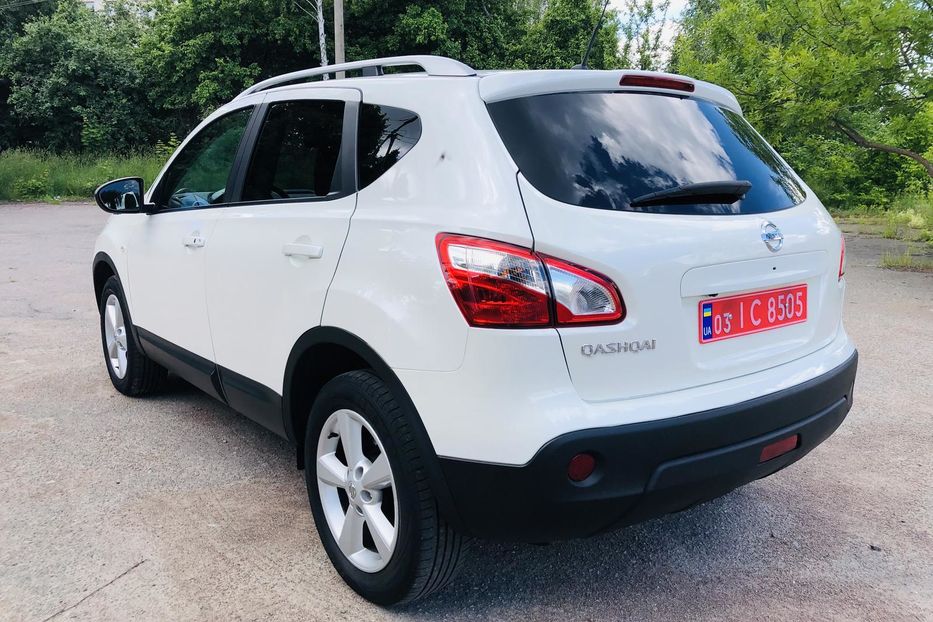 Продам Nissan Qashqai I поколение (FL), 1.6 CVT (117 2014 года в Житомире