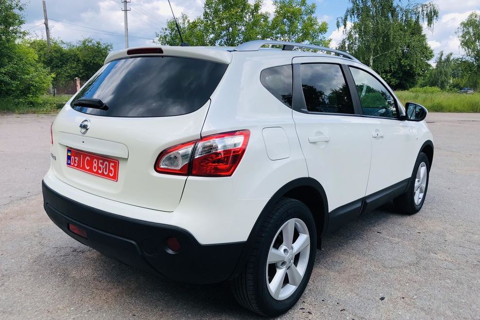 Продам Nissan Qashqai I поколение (FL), 1.6 CVT (117 2014 года в Житомире