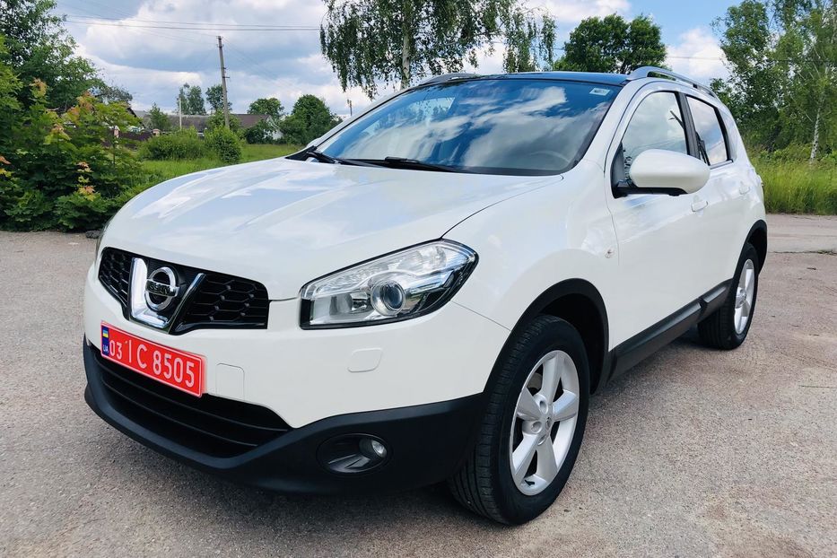 Продам Nissan Qashqai I поколение (FL), 1.6 CVT (117 2014 года в Житомире
