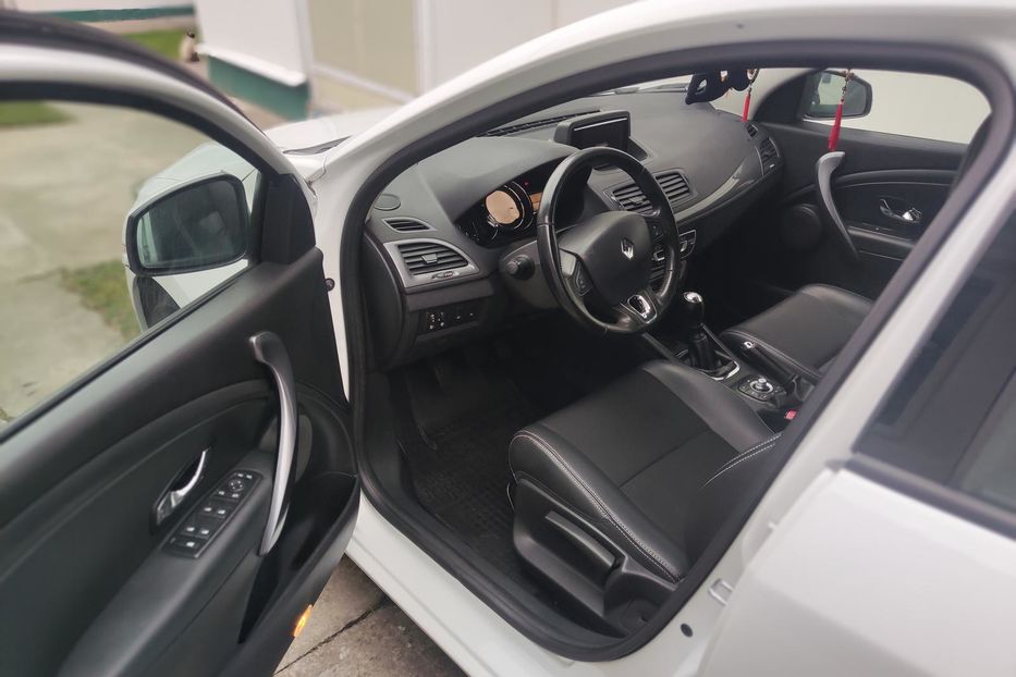 Продам Renault Megane 2016 года в г. Дубно, Ровенская область