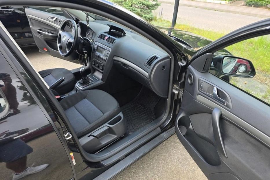 Продам Skoda Octavia A5 2008 года в Днепре