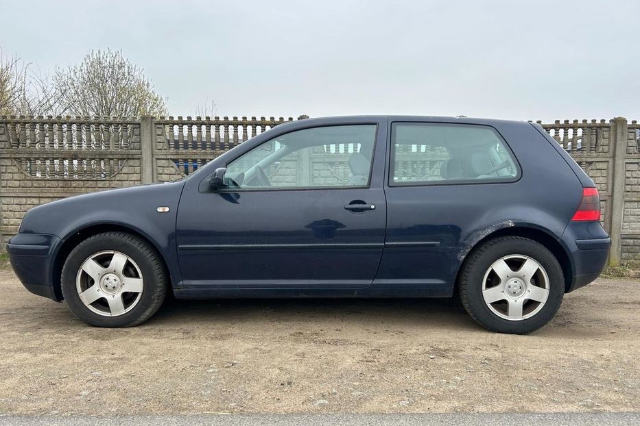 Продам Volkswagen Golf IV 2002 года в Днепре