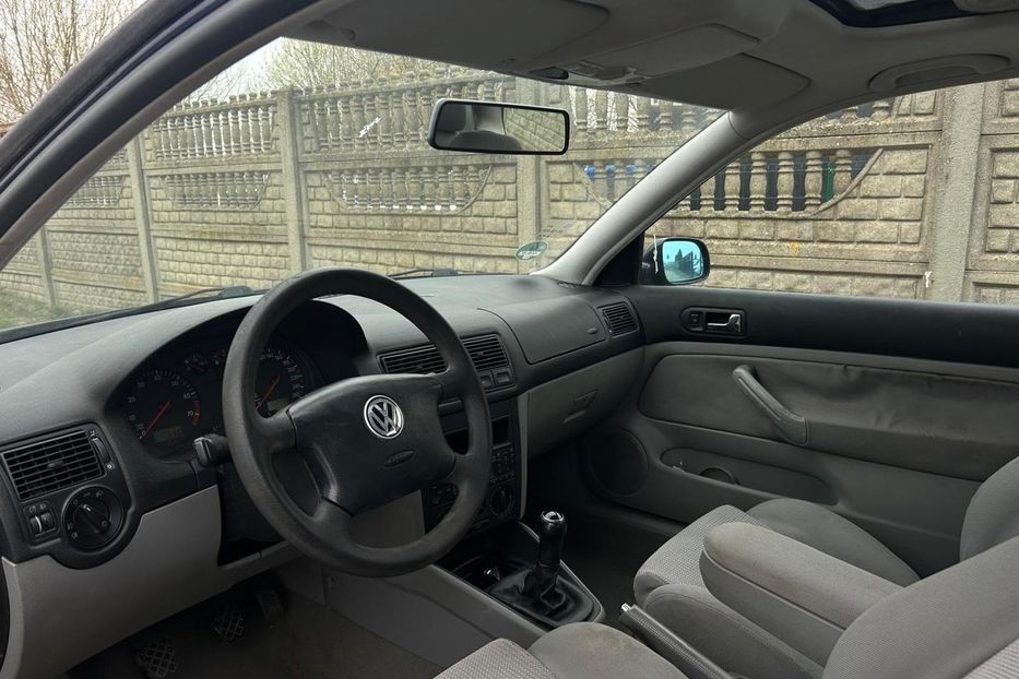 Продам Volkswagen Golf IV 2002 года в Днепре