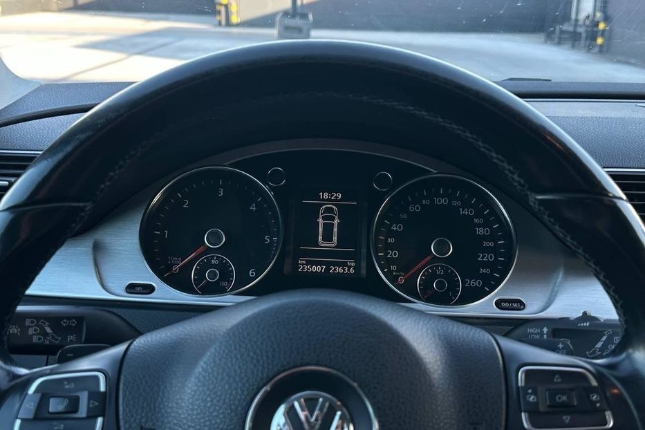 Продам Volkswagen Passat B7 2012 года в Днепре