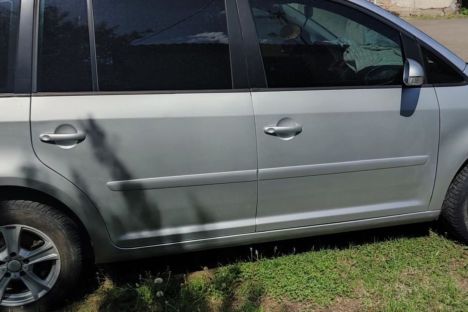 Продам Volkswagen Touran 2007 года в г. Межгорье, Закарпатская область