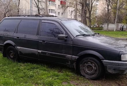 Продам Volkswagen Passat B3 1990 года в Харькове