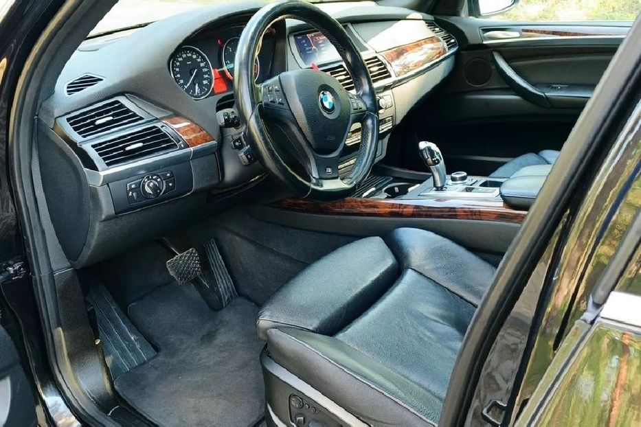 Продам BMW X5 2007 года в Сумах