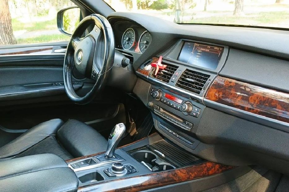 Продам BMW X5 2007 года в Сумах