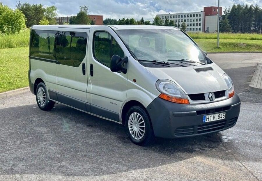 Продам Renault Trafic пасс. 2006 года в Харькове