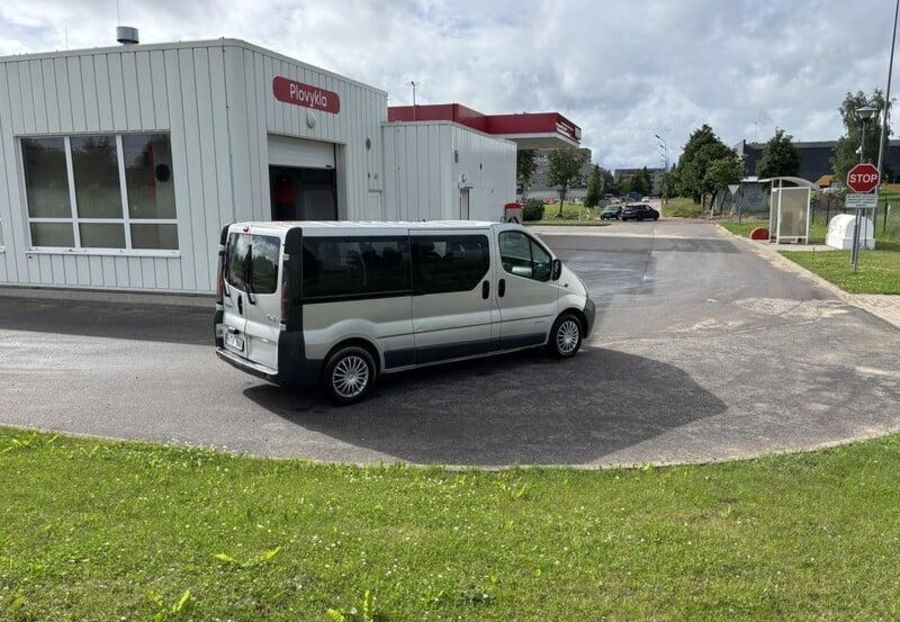 Продам Renault Trafic пасс. 2006 года в Харькове