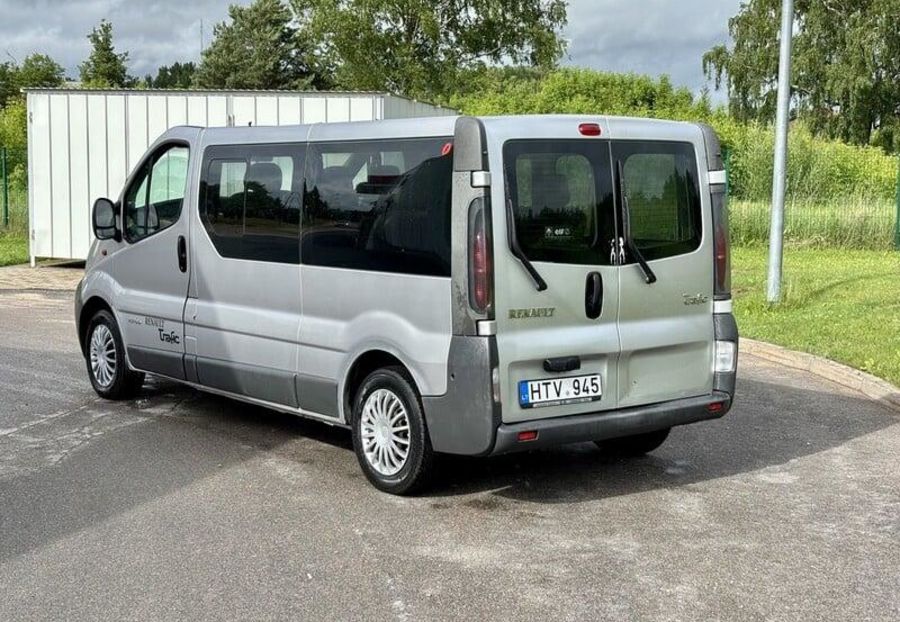 Продам Renault Trafic пасс. 2006 года в Харькове