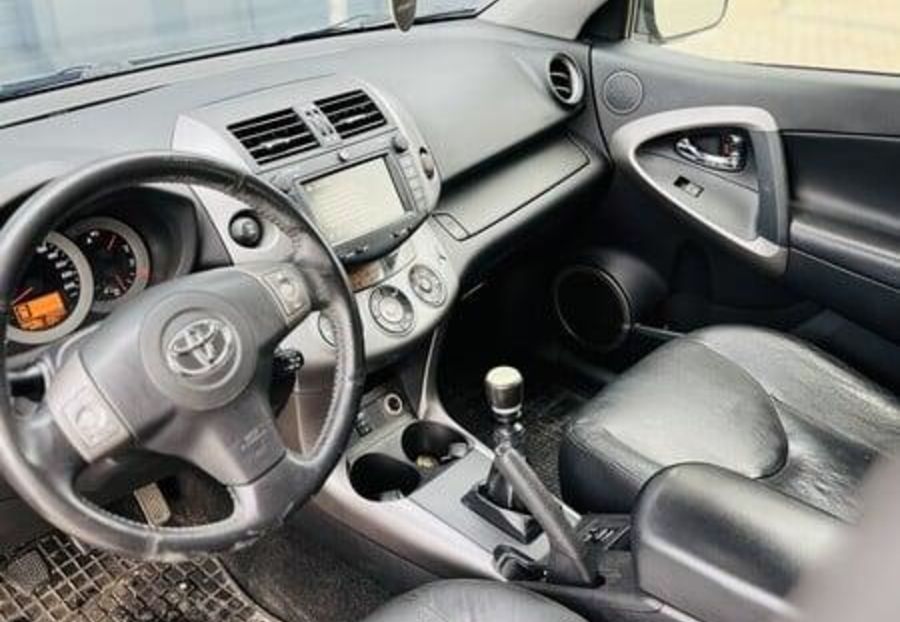 Продам Toyota Rav 4 Для військових  2006 года в Сумах