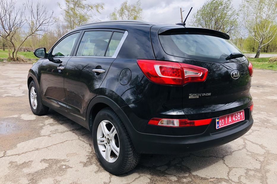 Продам Kia Sportage III поколение 2.0d AT (184 л.с 2014 года в Житомире