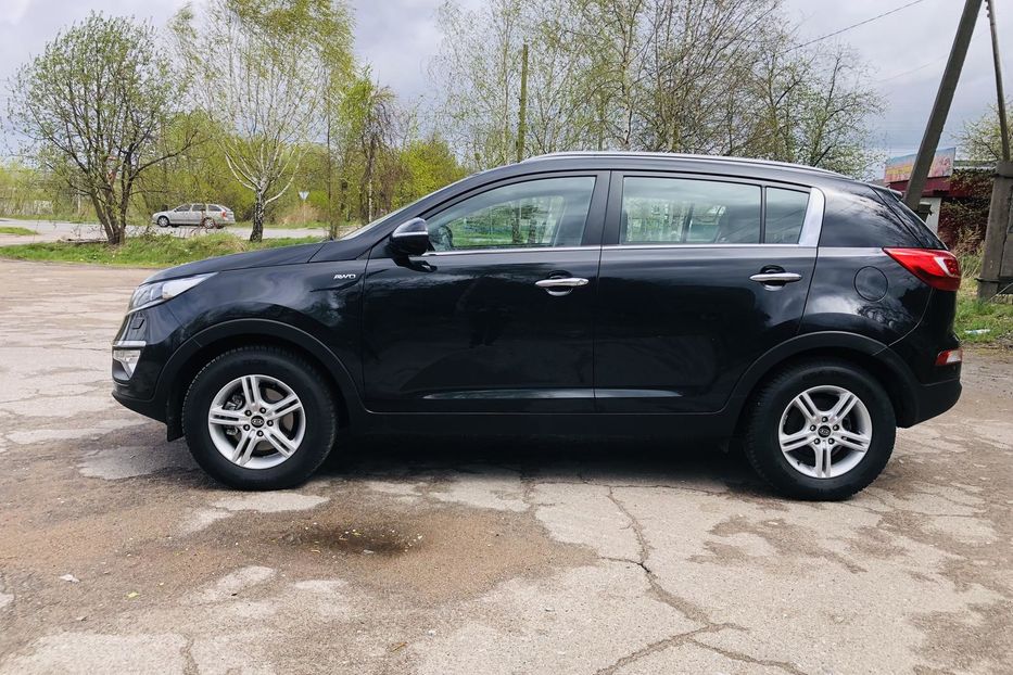 Продам Kia Sportage III поколение 2.0d AT (184 л.с 2014 года в Житомире