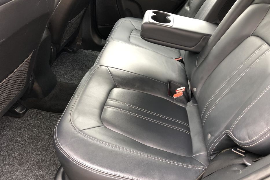 Продам Kia Sportage III поколение 2.0d AT (184 л.с 2014 года в Житомире