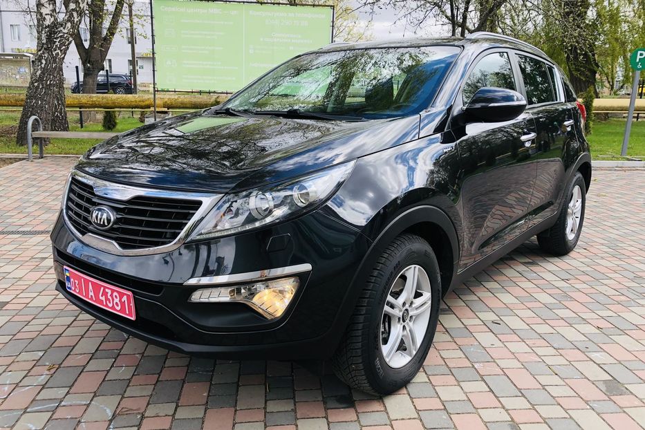 Продам Kia Sportage III поколение 2.0d AT (184 л.с 2014 года в Житомире
