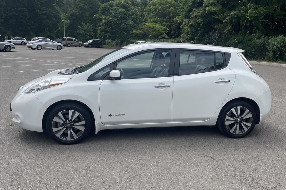 Продам Nissan Leaf SL 2017 года в Одессе