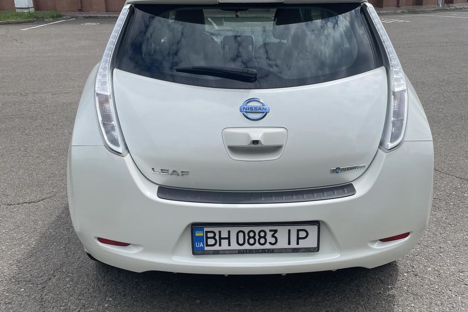 Продам Nissan Leaf SL 2017 года в Одессе