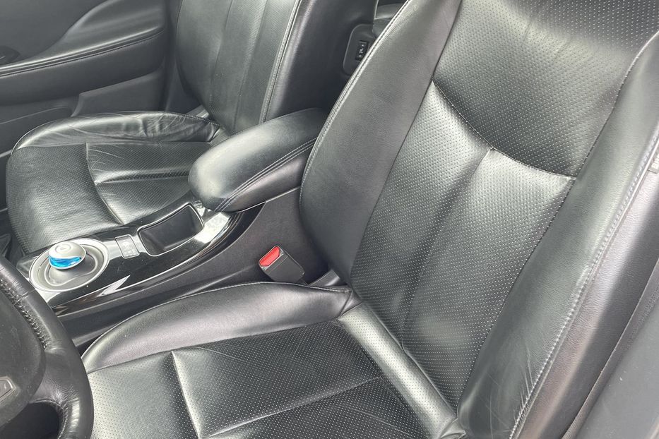 Продам Nissan Leaf SL 2017 года в Одессе